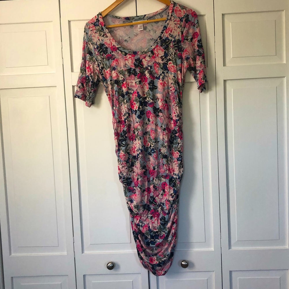 Motherhood maternity floral dress. Worn once. Smoke free home